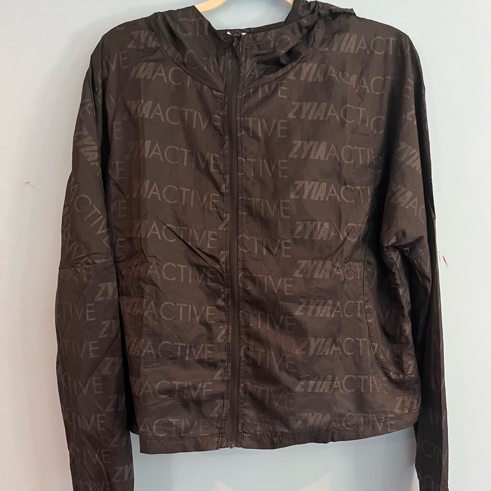 ZYIA ACTIVE Breeze Jacket size Large